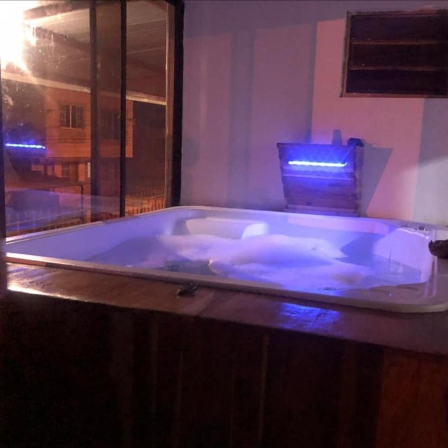 Hostal Spa Casa De Piedra Con Jacuzzi Санта-Роса-де-Кабаль Экстерьер фото